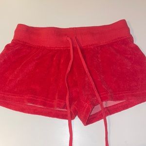 red shorts